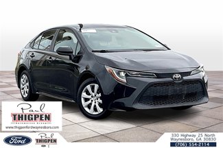 Used 2022 Toyota Corolla LE image 1