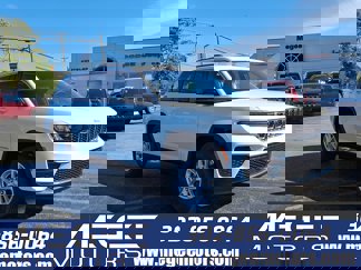 New 2025 Jeep Grand Cherokee Laredo X w/ Luxury Tech Group I image 1