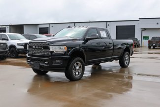 Used 2019 RAM 3500 Limited image 1