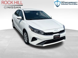 Used 2023 Kia Forte LX image 1