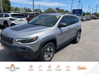 Used 2019 Jeep Cherokee Trailhawk image 1