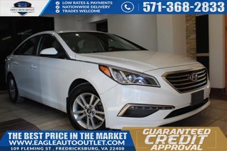 Used 2015 Hyundai Sonata SE image 1