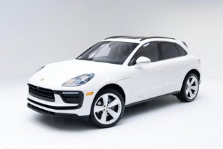 Certified 2022 Porsche Macan image 1