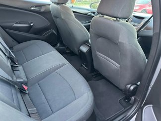 Used 2018 Chevrolet Cruze LT w/ Convenience Package image 1