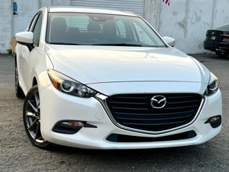Used 2018 MAZDA MAZDA3 Touring image 1