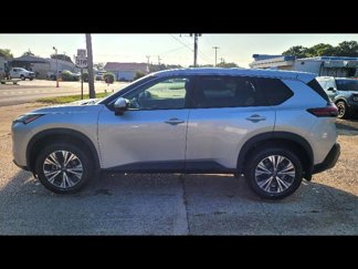Used 2022 Nissan Rogue SV image 1