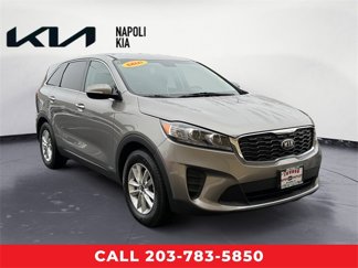 Used 2019 Kia Sorento LX image 1