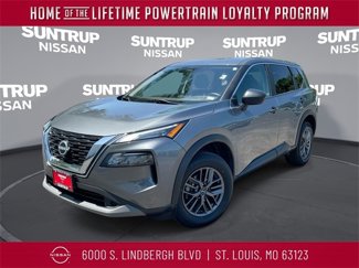 Used 2023 Nissan Rogue S image 1