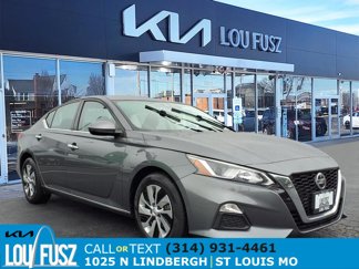 Used 2021 Nissan Altima 2.5 S image 1