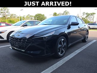 Used 2023 Hyundai Elantra SEL w/ Convenience Package image 1