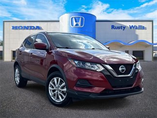 Used 2021 Nissan Rogue Sport S image 1