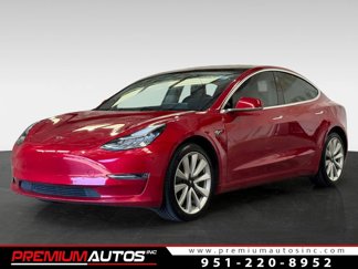 Used 2020 Tesla Model 3 Standard Range Plus image 1