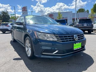 Used 2018 Volkswagen Passat 2.0T SE image 1