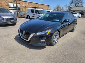Used 2022 Nissan Altima 2.5 S image 1