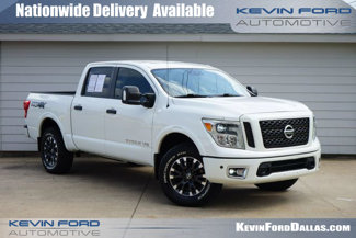 Used 2018 Nissan Titan PRO-4X image 1