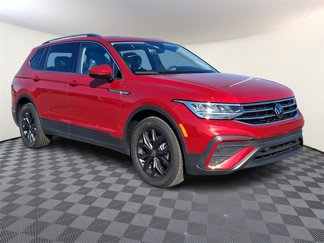 New 2024 Volkswagen Tiguan SE image 1