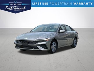 New 2025 Hyundai Elantra SE image 1
