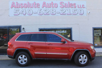 Used 2011 Jeep Grand Cherokee Laredo image 1