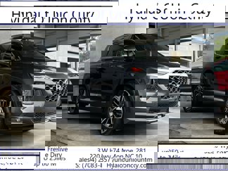 Used 2020 Hyundai Santa Fe SEL image 1