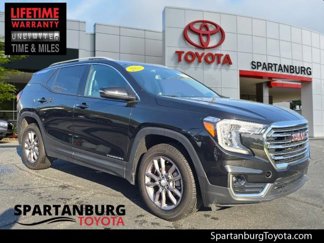 Used 2023 GMC Terrain SLT image 1