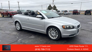 Used 2008 Volvo C70 T5 image 1