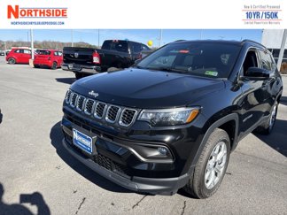 New 2025 Jeep Compass Latitude image 1
