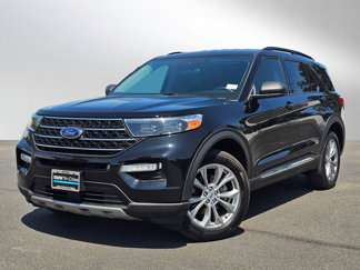 Used 2023 Ford Explorer XLT w/ Equipment Group 202A image 1