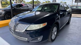 Used 2009 Lincoln MKS image 1