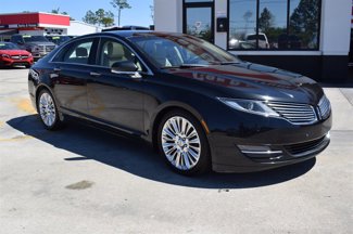 Used 2013 Lincoln MKZ image 1