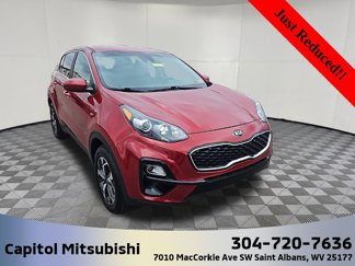 Used 2022 Kia Sportage LX image 1