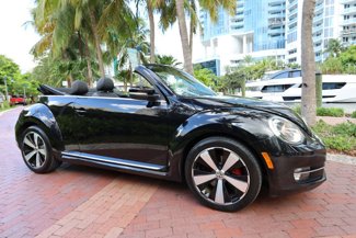 Used 2013 Volkswagen Beetle 2.0T image 1