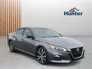 Used 2021 Nissan Altima 2.5 SR image 1