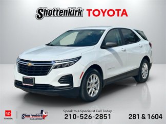 Used 2022 Chevrolet Equinox LS w/ LS Convenience Package image 1