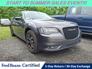 Used 2019 Chrysler 300 S image 1