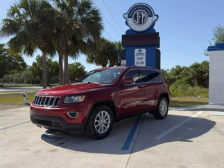Used 2014 Jeep Grand Cherokee Laredo w/ 18" Wheel & 8.4" Radio Group image 1