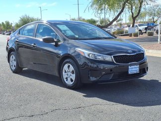 Used 2017 Kia Forte LX image 1