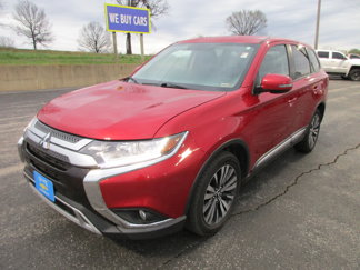 Used 2019 Mitsubishi Outlander SE image 1