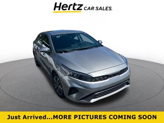 Used 2023 Kia Forte LXS image 1