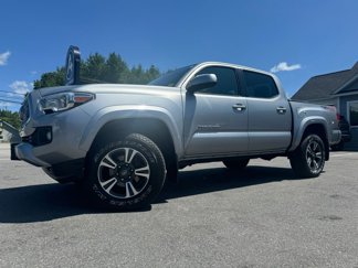 Used 2017 Toyota Tacoma TRD Sport image 1