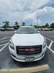 Used 2017 GMC Acadia Limited SLT image 1