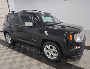 Used 2017 Jeep Renegade Limited image 1