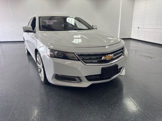 Used 2017 Chevrolet Impala LT image 1