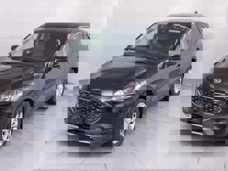 Used 2021 Ford Escape SE w/ Cold Weather Package image 1