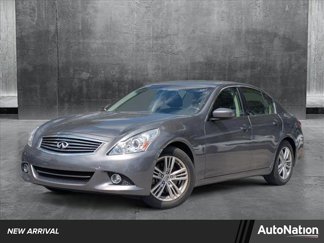 Used 2015 INFINITI Q40 image 1