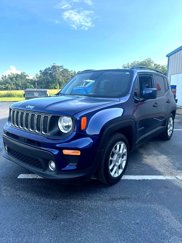 Used 2019 Jeep Renegade Latitude image 1
