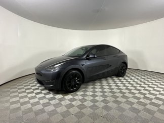 Used 2024 Tesla Model Y Long Range image 1