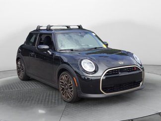 Certified 2025 MINI Cooper S image 1