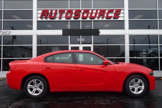 Used 2022 Dodge Charger SXT image 1