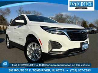 Certified 2022 Chevrolet Equinox LT image 1