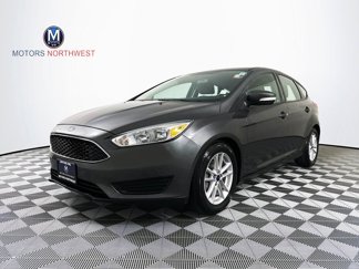 Used 2015 Ford Focus SE image 1